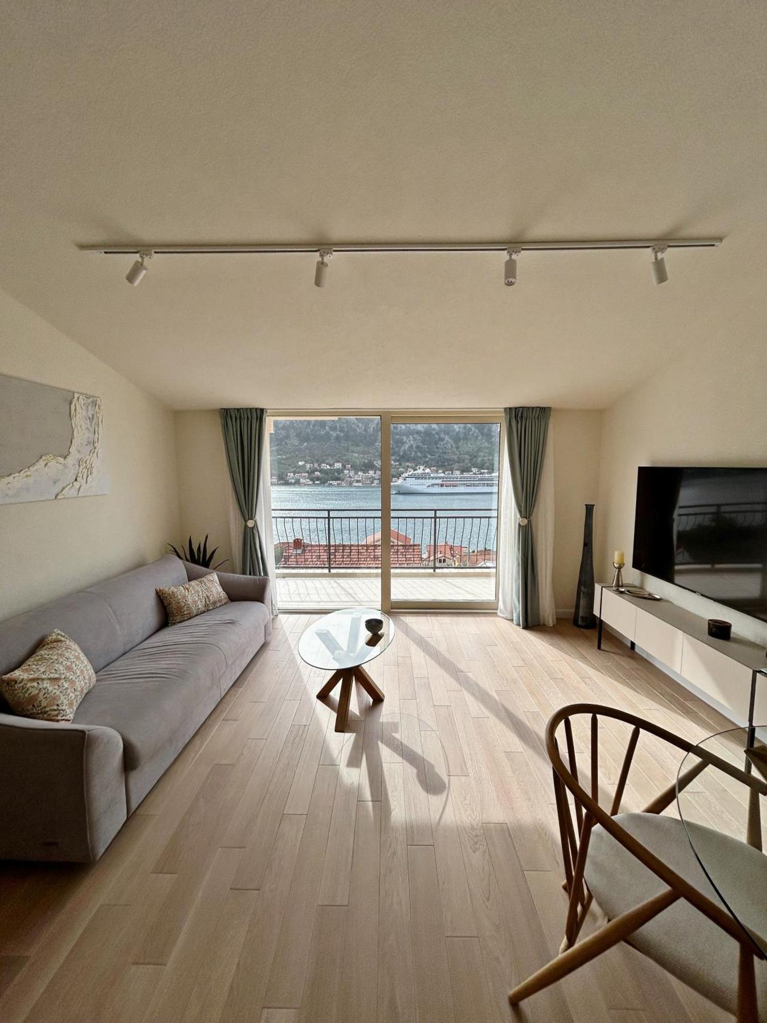 Apartamento Point Of View Kotor Exterior foto